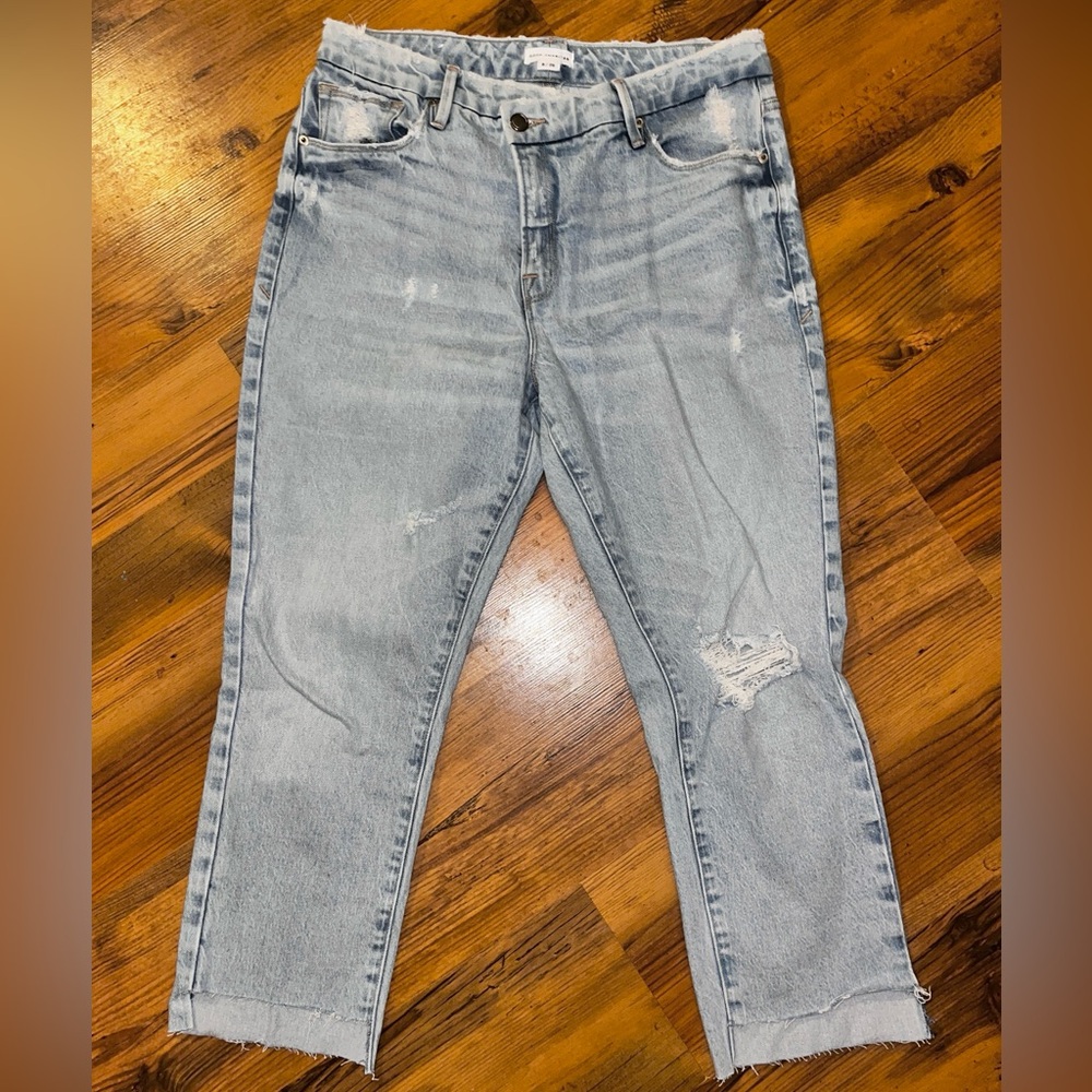 Good American Light Blue Crossover Waist Jeans destroyed 8/29